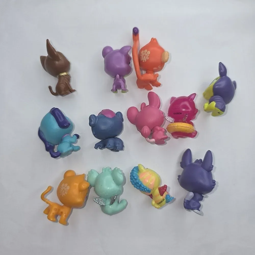 LPS Littlest Pet Shop Mini Animal Figurine Toy Bundle